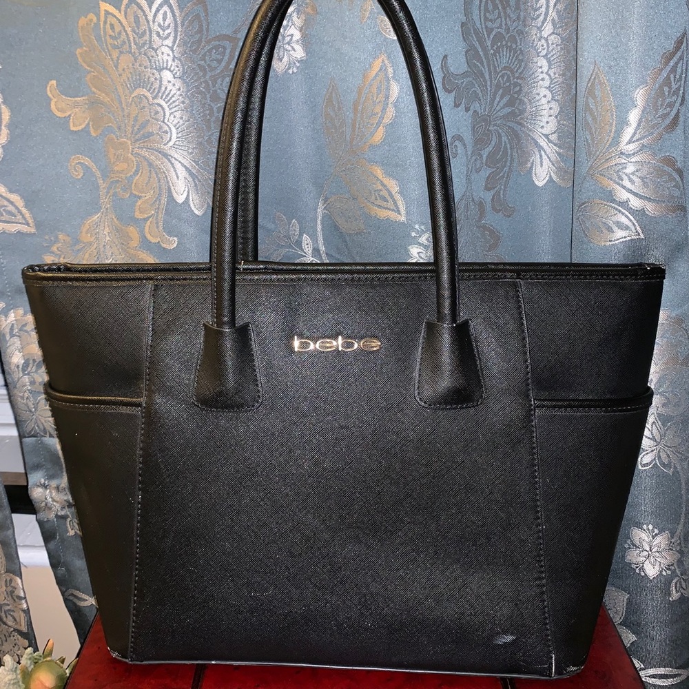 bebe Tote